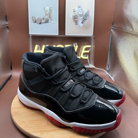 Jordan 11 High “Bred” 2019 Men’s Sz Size 12.5